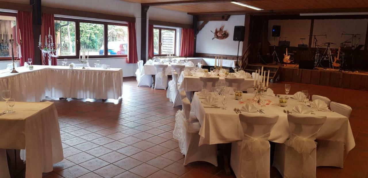 Alemannenhof Hotel Engel Rickenbach  Exterior photo